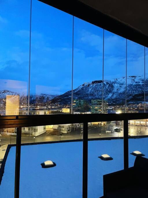 New Magnificent View Apartment Near The Centre Tromso Exterior photo